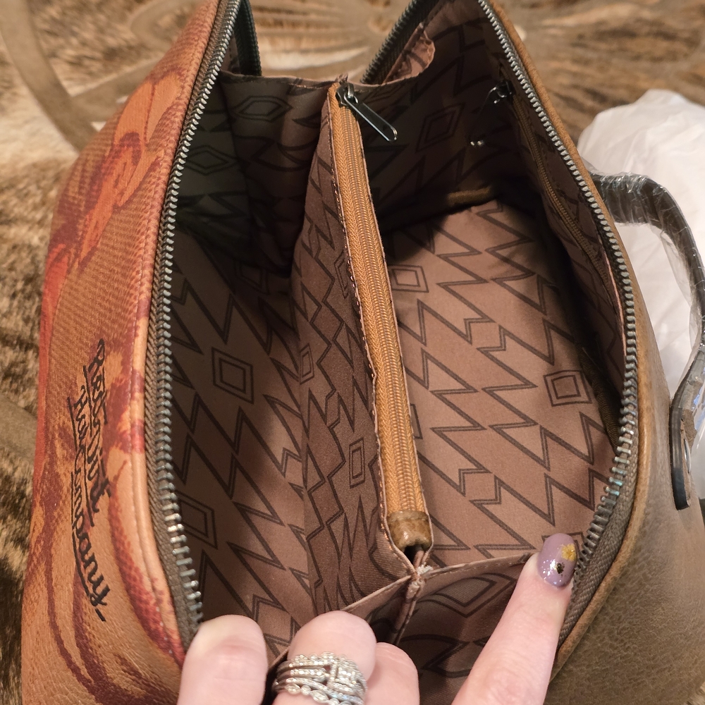 Red Dirt Hat Company Dome Vintage Cowgirl Cosmetic Pouch - Picture 5 of 14